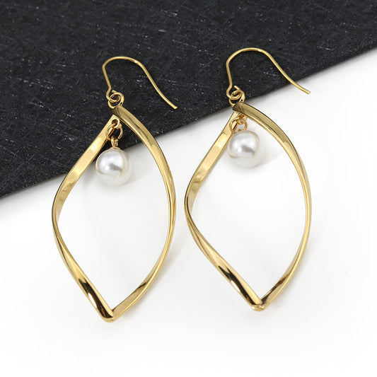 Leaf Pearl Earrings