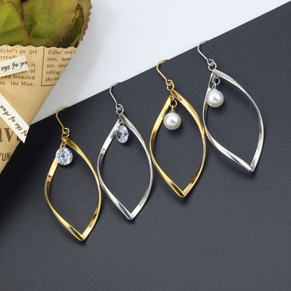 Leaf Pearl Earrings